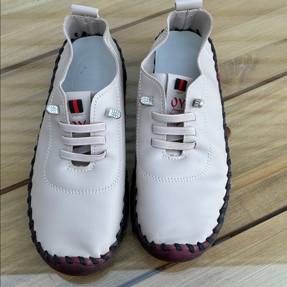 OY Stylish Beige boys Shoes new with out box
